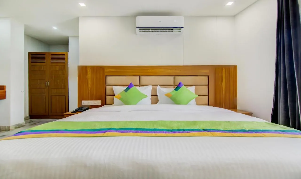 Central Gate Hotel Calicut 3*, コージコード
